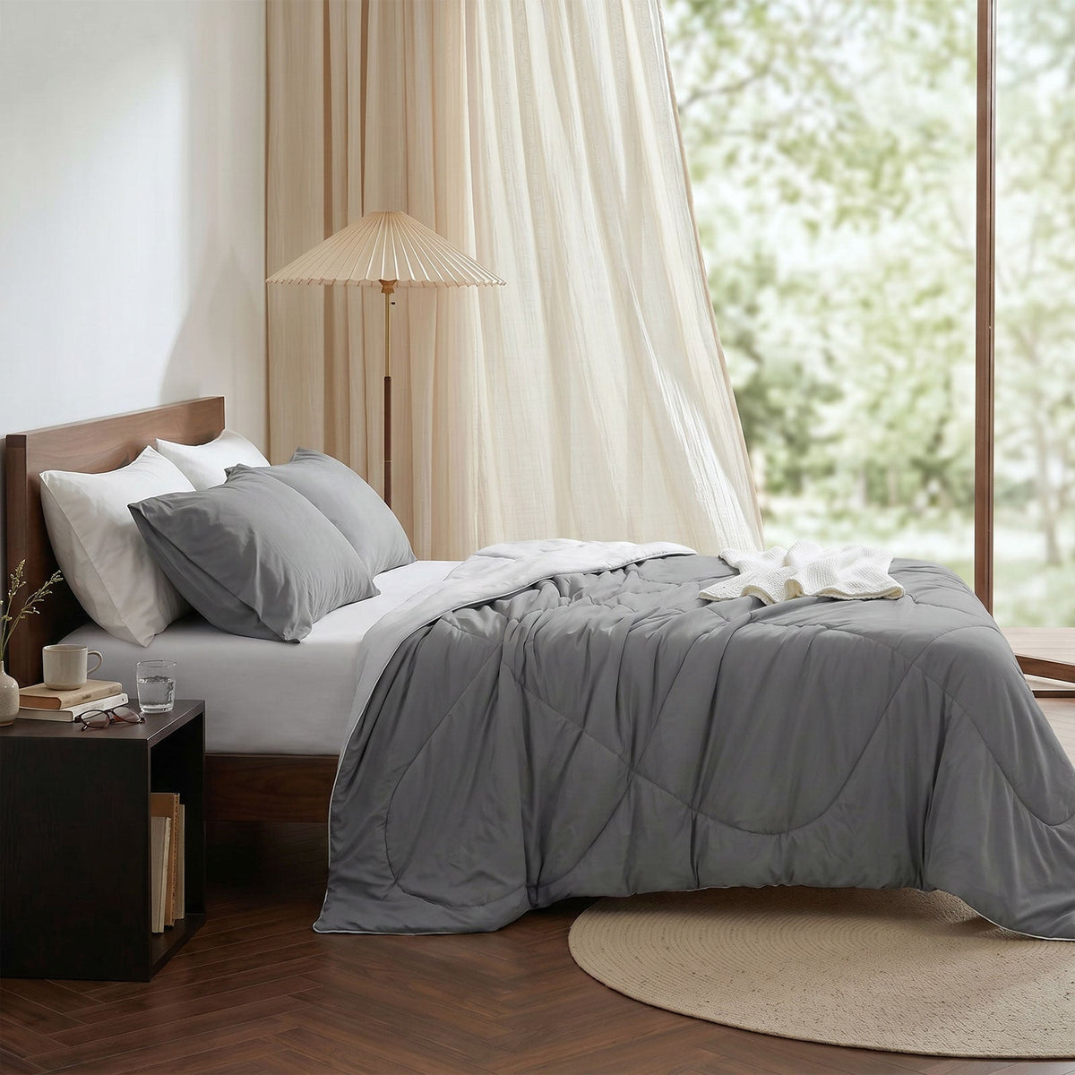Cooling Comforter | Lightweight Breathable Design with Advanced Cooling Fabric | Ideal for Hot Sleepers