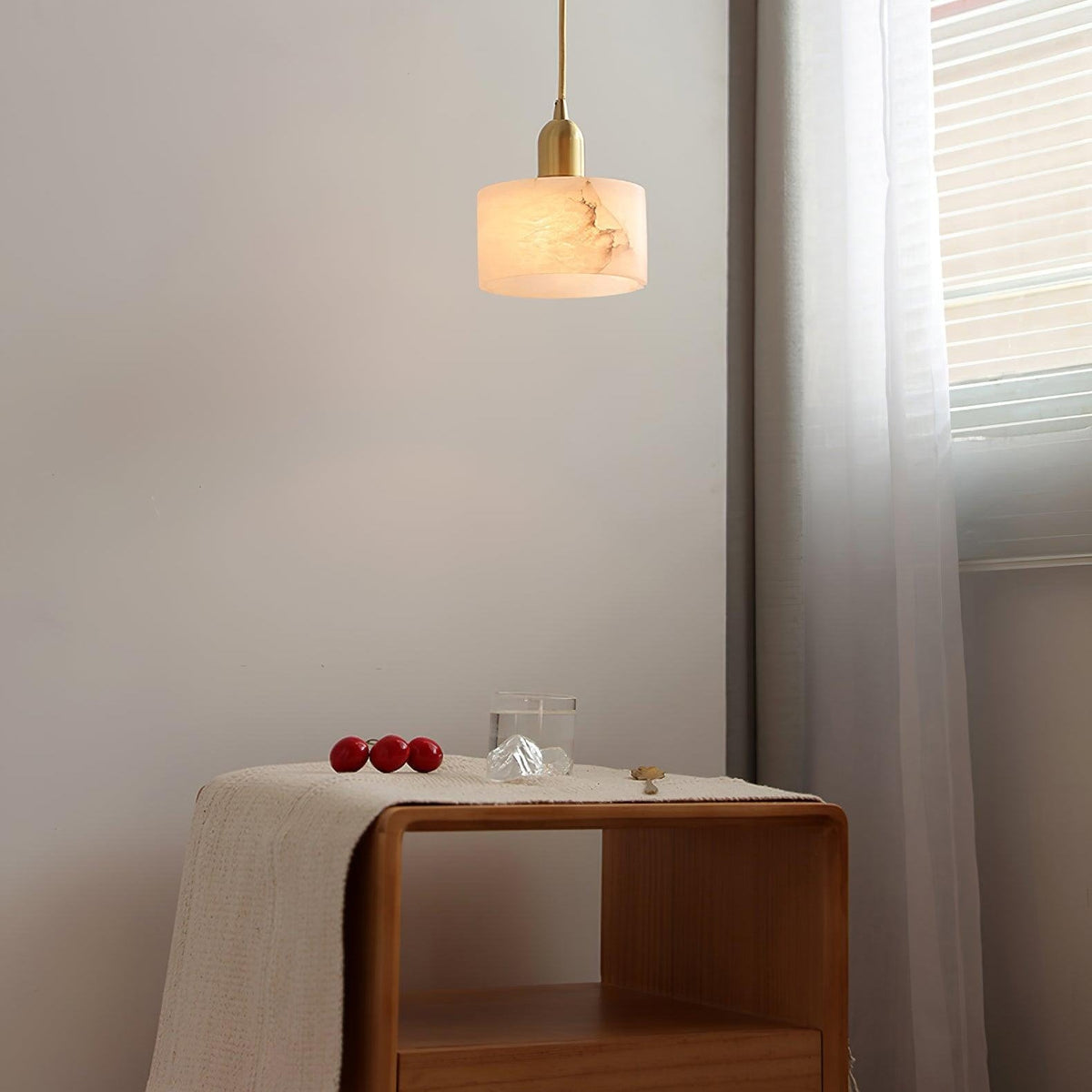 Lámpara colgante de alabastro de 5.5 pulgadas, accesorio de iluminación de latón blanco para isla de cocina, comedor, espacio pequeño, lámpara de techo con base E26 E27 para interiores