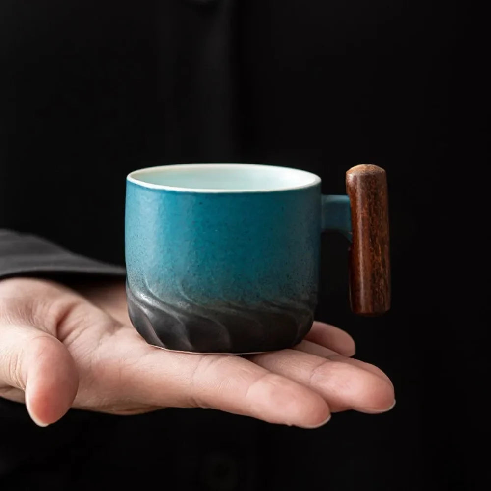 Hand-Painted Ceramic Coffee Mug with Gradient Glaze – Retro-Inspired Tea Cup for Kitchen & Dining Room