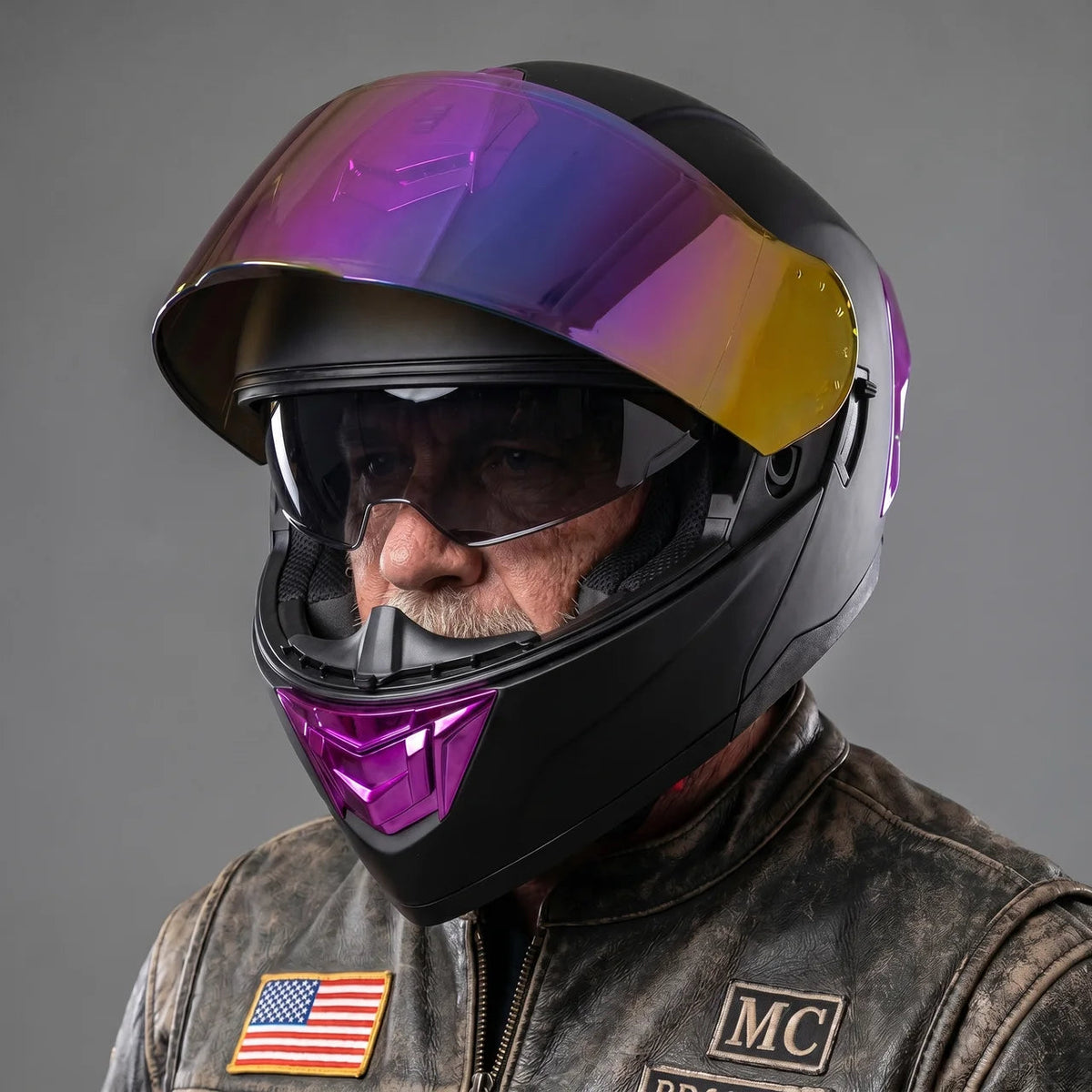 Casco modular | Diseño morado iridiscente con mentonera abatible | Seguridad con estilo para el día a día