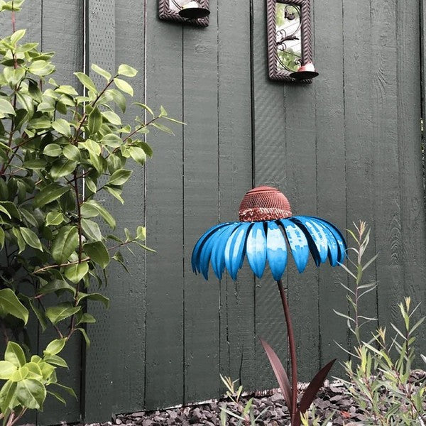 Comedero para pájaros de jardín con diseño floral de metal