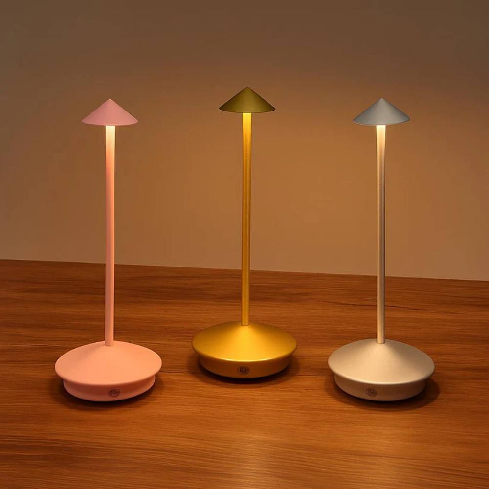 Lámpara de escritorio LED con atenuador táctil compacto