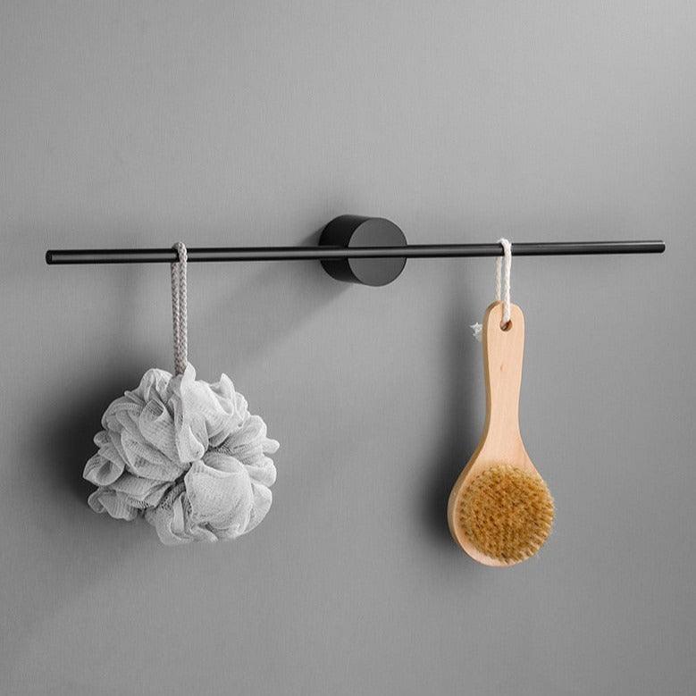 Colección Ortekor Kyler | Toallero de baño ajustable en elegante aluminio cepillado | Diseño moderno para espacios contemporáneos