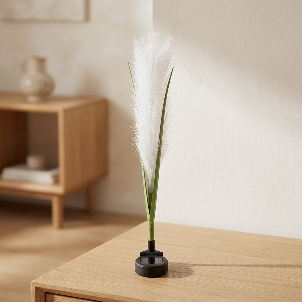 REEDGLOW – Solar Reed Pathway Lights for Serene Garden Ambience