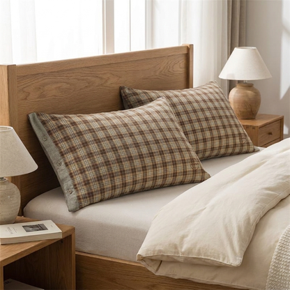 PLAIDNESTA – Vintage Pillowcases for Inviting Home Style