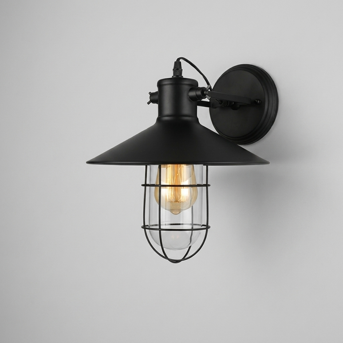 FRAMEHALO – Wall Sconce for Refined Decorative Lighting