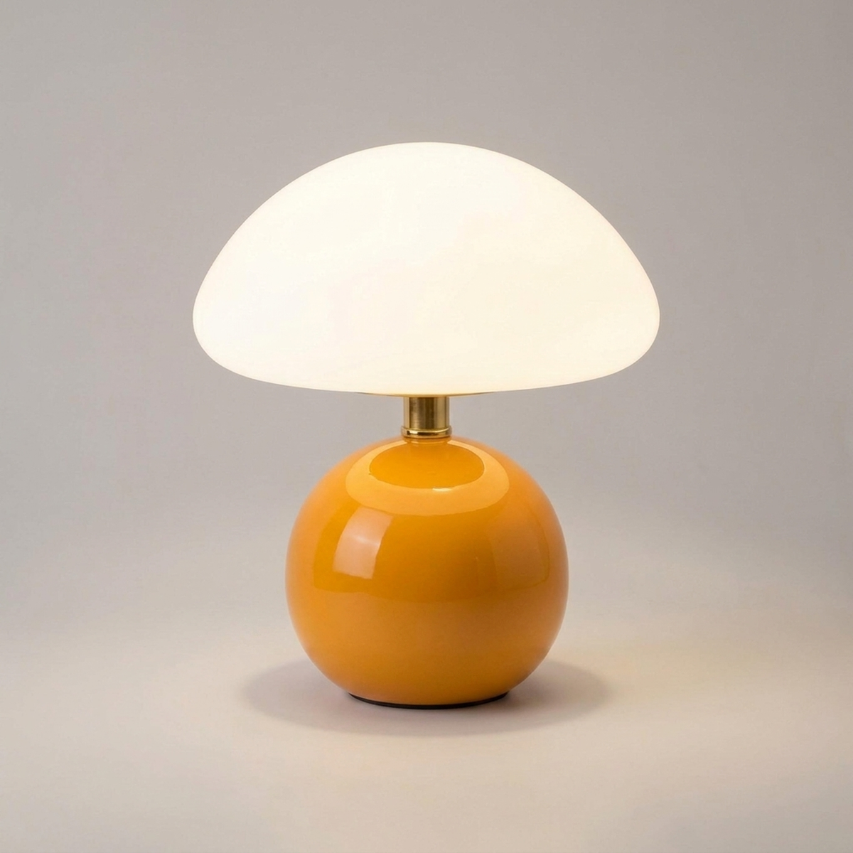 CAPLORA – Modern Mushroom Table Lamp for Gentle Ambient Glow