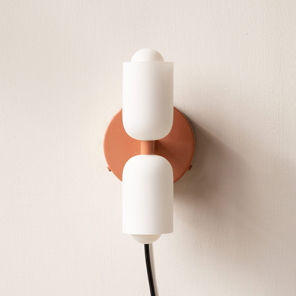Dual-Beam Acrylic Wall Sconce with Warm Glow and Cream Diffuser for Living Room Hallway Bedroom Entryway