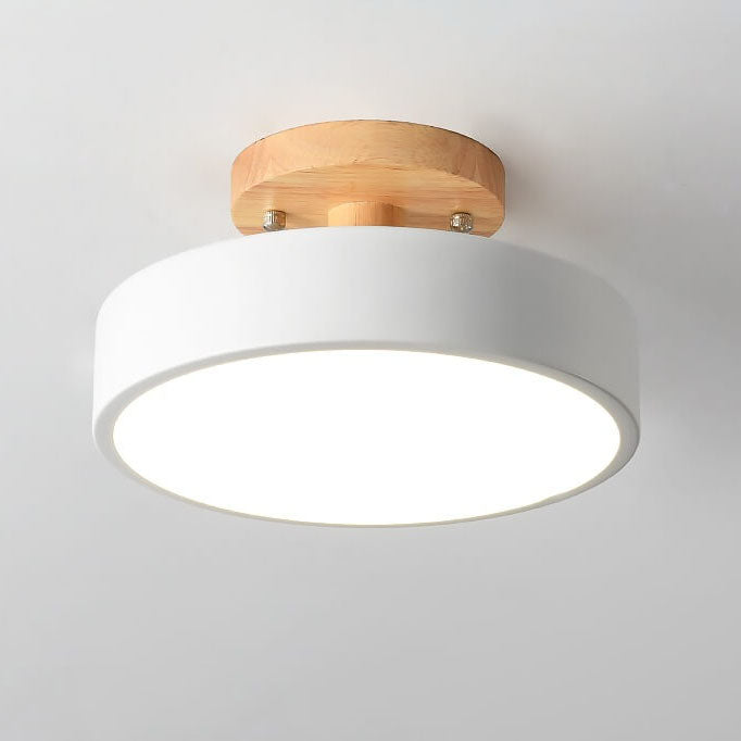 Wooden Circle Flush Mount LED Ceiling Light for Bedroom, Hallway & Living Room - Modern Wood Grain Design