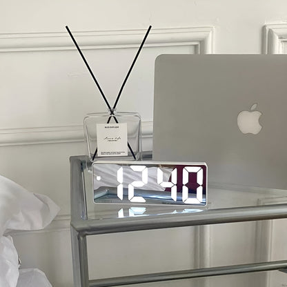 MirrorTime – Digital LED Alarm Clock
