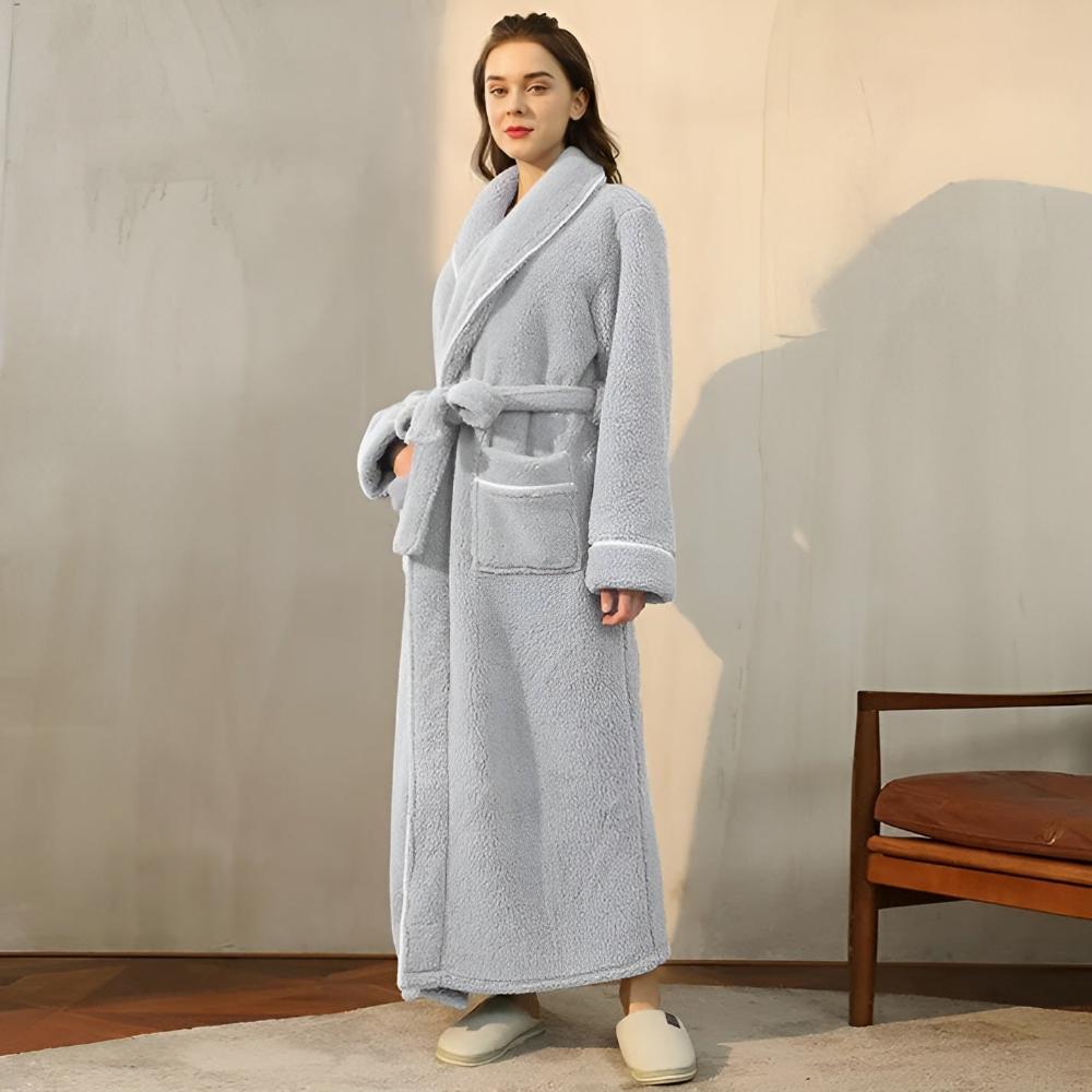Plush Coral Fleece Bathrobe with Shawl Collar & Pockets – Unisex Lounge Robe for Year-Round Wear