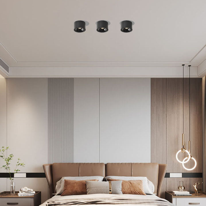 Swivel-Head LED Ceiling Spotlight in Aluminum Housing with Flush-Mount Design for Bedrooms, Kitchens & Hallways