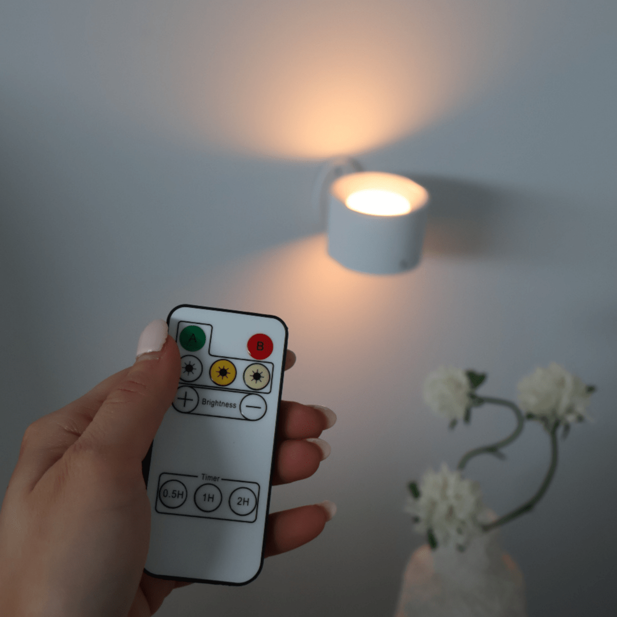 AuraNest – Wireless LED Wall Lamp with Remote Control