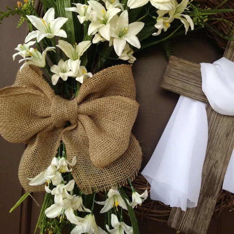 GRACEBLOOM – Decorative Wreath and Cross for Tranquil Spaces