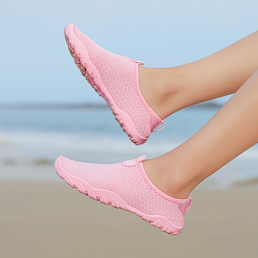 Women's Quick-Dry Water Shoes for Swimming & Beach – Breathable Mesh, Non-Slip Rubber Sole for Pool, Surf, Kayaking, Yoga & Gym Workouts