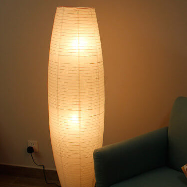 Dual-Socket Upright Lamp with Rice Paper Diffuser 54-Inch Tall White or Black for Bedside & Lounge