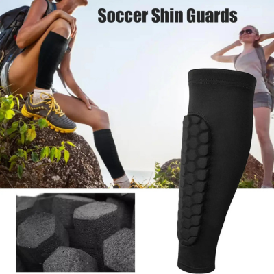Espinilleras de fútbol prémium | Diseño de panal para una protección máxima | Comodidad transpirable para todos los jugadores