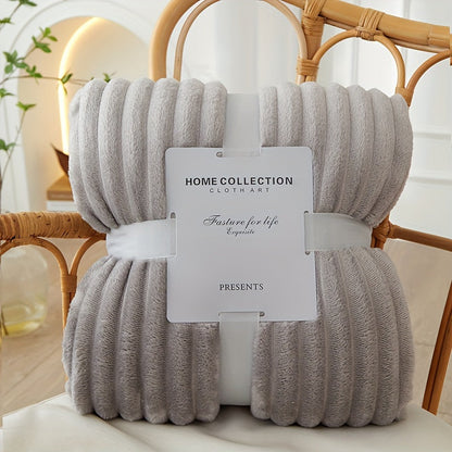 Soft Polyester Throw Blanket for Couch & Bed – Lightweight Insulating Cover for Living Room, Bedroom, Guest Room – Minimalist Solid-Color De