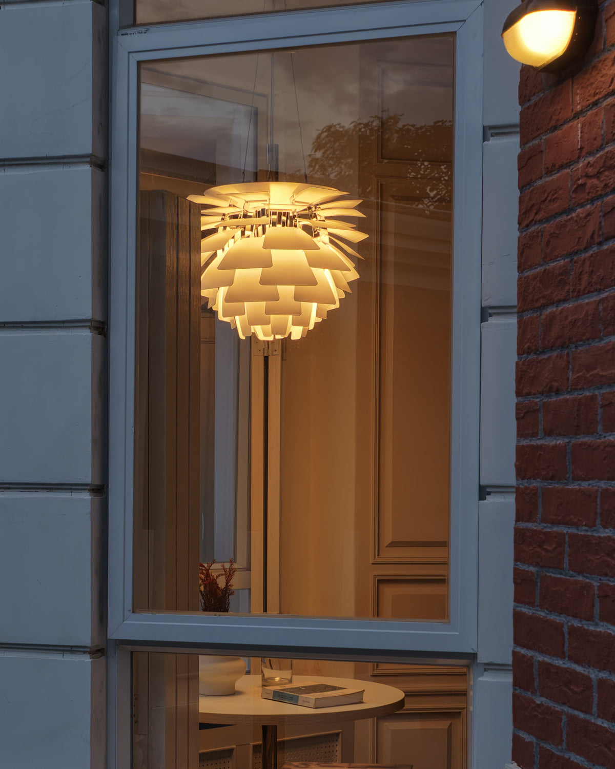 Sculptural Metal Shade Hanging Fixture 20 in Adjustable Height Overhead Lighting for Dining Room Kitchen Island Entryway Warm Glow Installat