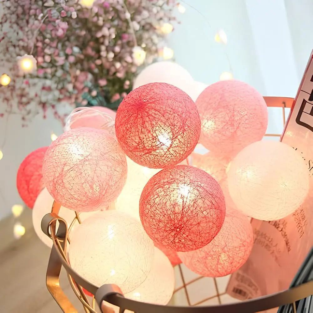 Cotton Ball String Lights LED Garland for Bedroom Living Room Nursery Party Decor USB or Battery Powered Ambient Lighting
