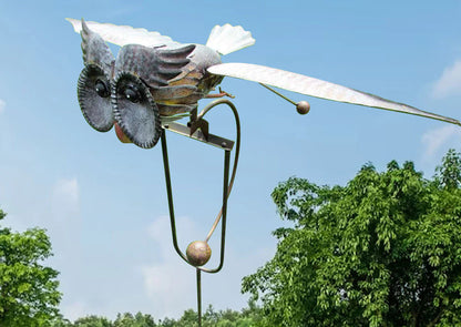 Metal Spinning Garden Wind Spinner Sculpture for Yard Outdoor Lawn Ornament Kinetic Windmill Decor Bird Eagle Owl Patio Balcony Decorative