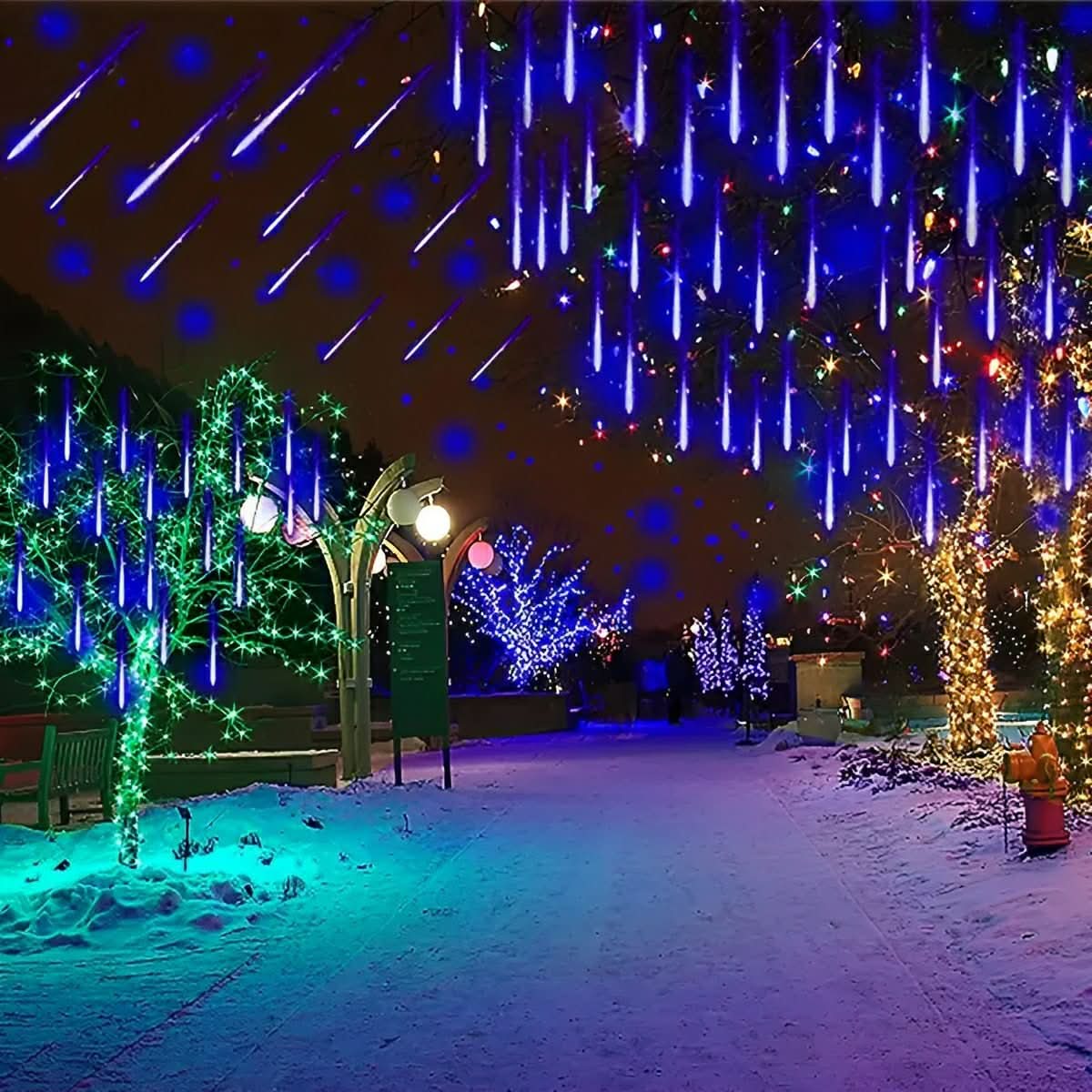 METEORLUME – Cascading Lights for Captivating Garden Nights