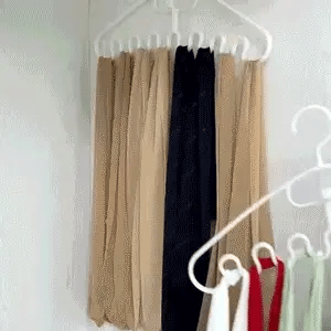 Clothes Hanger Space-Saving Wavy Holds Six