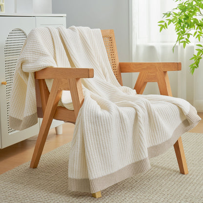 Manta de chenilla con tejido de gofre Ortekor Cozy Bliss | Cálida y transpirable | Suave y elegante para el confort del hogar