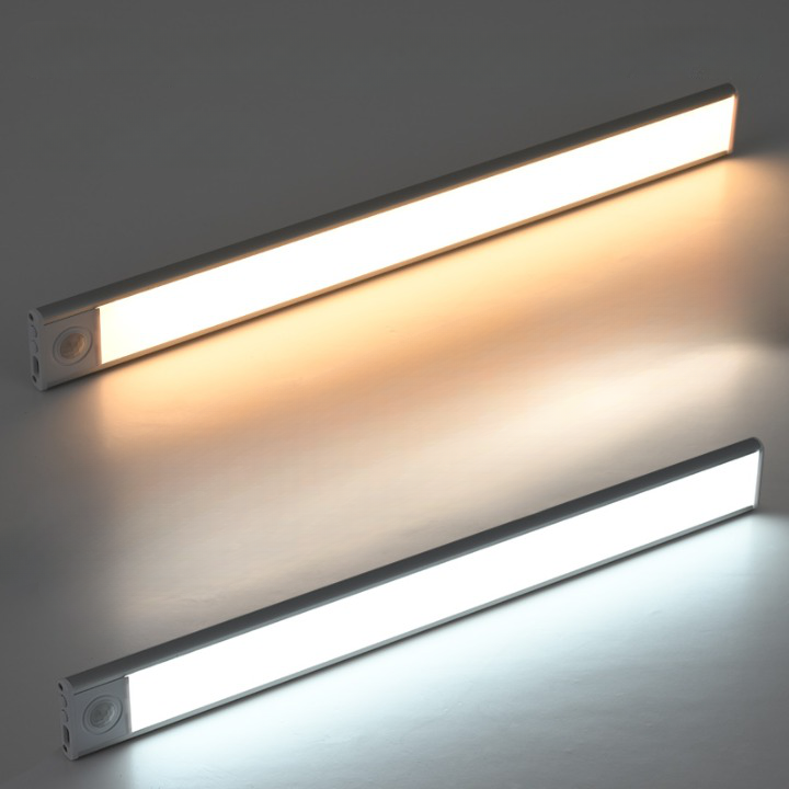 USB Rechargeable Motion-Activated LED Puck Light for Closets, Stairs & Hallways – Wireless Battery or USB Power, Magnetic Install, 3-Inch Ro