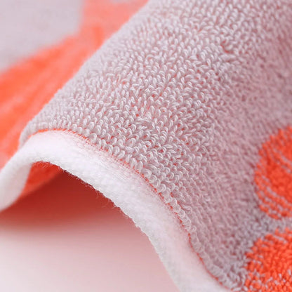 Gleam Bath Towel - 100% Cotton, Ginkgo Leaf Design