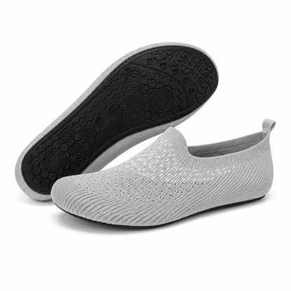 Lightweight Mesh Athletic Sneakers Men's Laceless Running Trainers Flexible Sole for Gym Jogging Daily Wear Travel