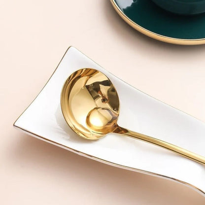 Reposacucharas de cerámica Fiora: accesorio de cocina elegante y resistente al calor