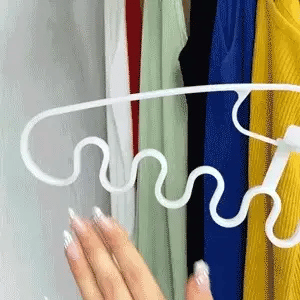 Clothes Hanger Space-Saving Wavy Holds Six