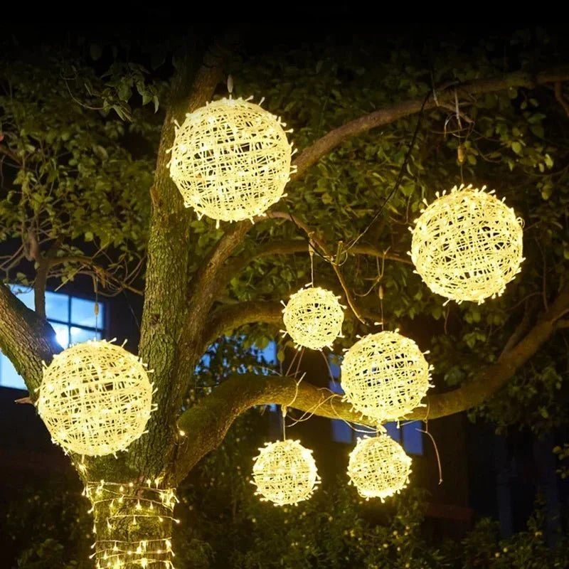 Esfera de luz LED tejida de 8 pulgadas, resistente a la intemperie, colgante para exteriores, ideal para patios, jardines, terrazas y fiestas, conectable, luz ambiental