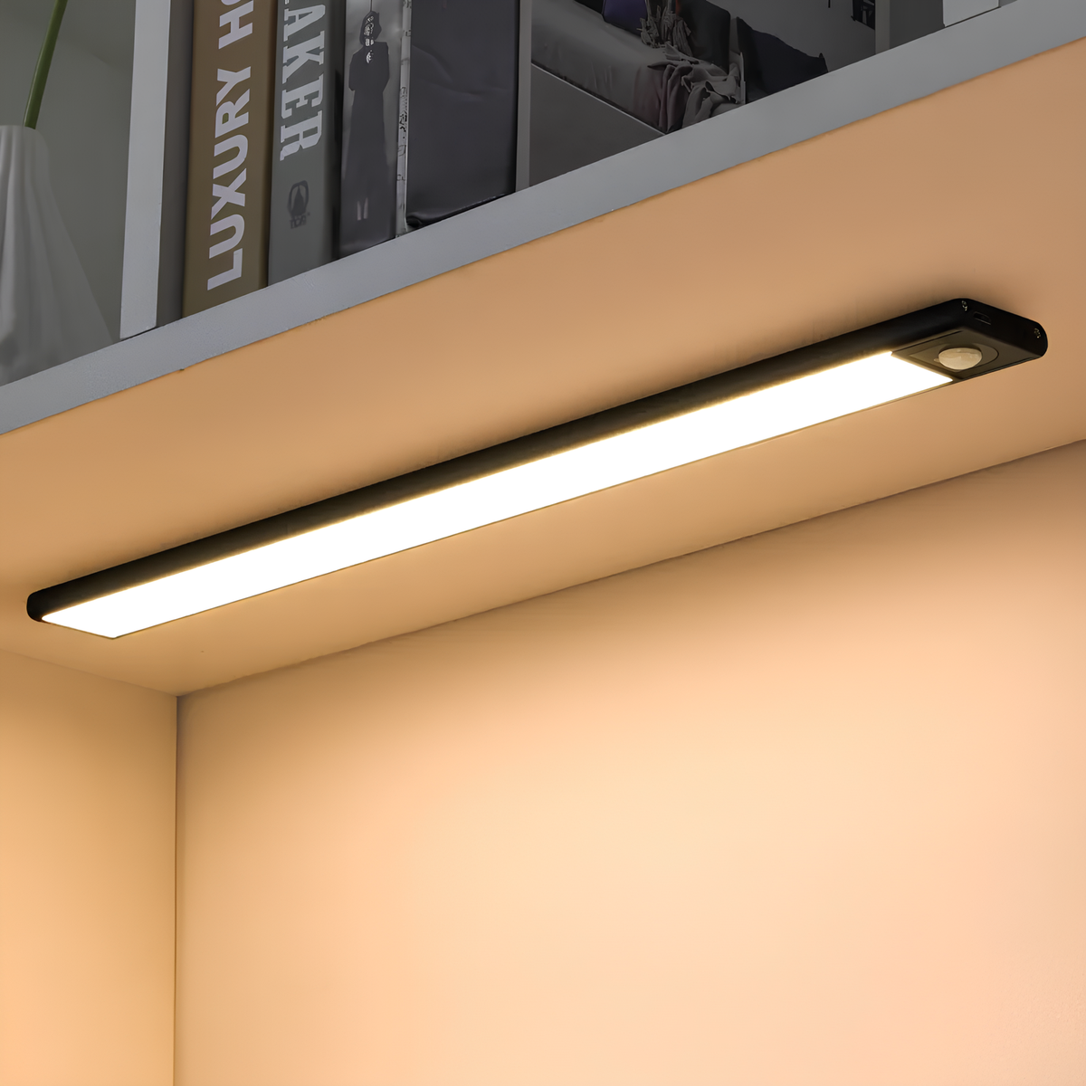 USB Rechargeable Motion-Activated LED Puck Light for Closets, Stairs & Hallways – Wireless Battery or USB Power, Magnetic Install, 3-Inch Ro
