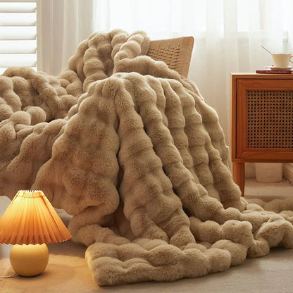 Plush Synthetic Fur Throw Blanket in Neutral Tones for Sofa, Bed, Living Room, and Bedroom