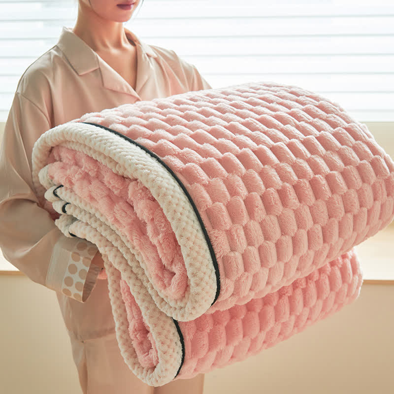 Reversible Plush Throw Blanket - Ultra Soft Coral Fleece - Queen & Full Size - Lightweight Polyester - Cozy Cover for Couch Sofa Bed