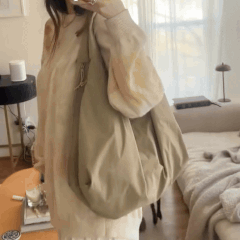Bolso de hombro grande y holgado Ortekor con cuatro bolsillos exteriores | Bolsos de hombro elegantes y funcionales para mujer