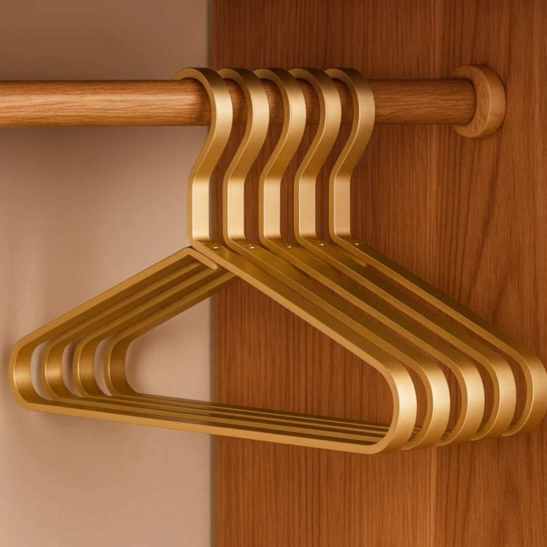 Space-Saving Aluminum Clothes Hangers Set of 4 for Closet Organization, Non-Slip Design for Jackets Dresses Shirts & Business Attire