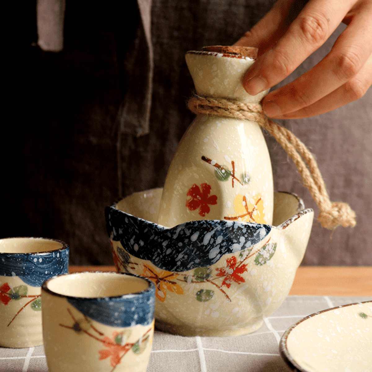 Handcrafted Ceramic Sake Serving Set Cherry Blossom Design Tokkuri Flagon Ochoko Cups Traditional Japanese Drinkware for Home Entertaining G