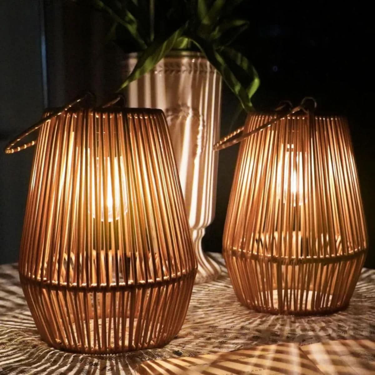 SUNSCULPT – Handmade Solar Lantern with Waterproof Protection