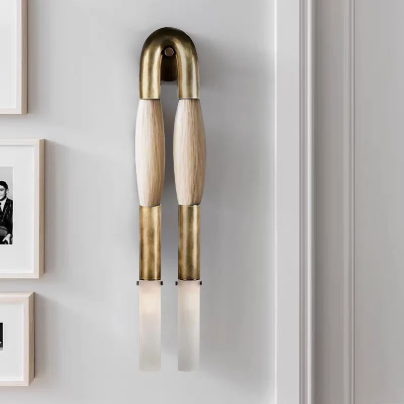 Crin Artística | Aplique de pared con elegante diseño de borla | Decoración única para el hogar con iluminación ambiental