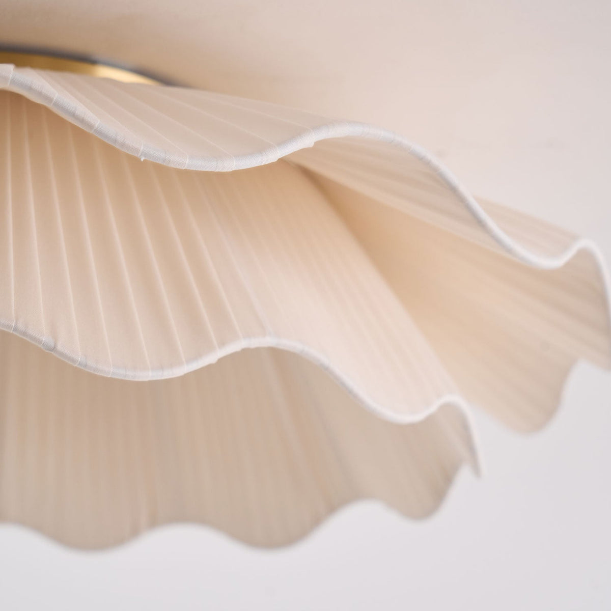 Flush Mount Ceiling Light White Fabric Ripple Shade 20 in Bedroom Ambient LED Integrated Dimmable Low Profile for Living Room Dining Room Mo