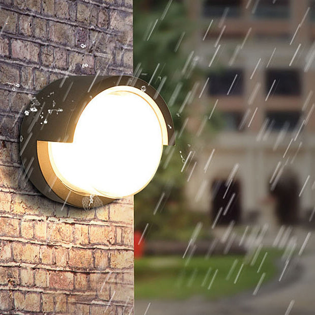 Outdoor LED Wall Sconce – Modern Waterproof Fixture for Patio, Garden & Porch Lighting