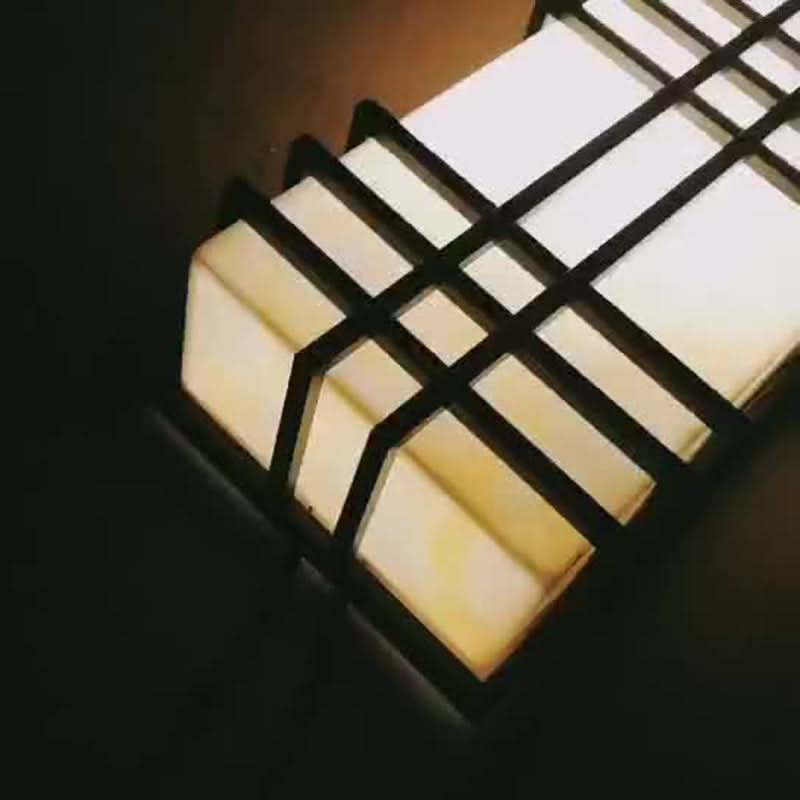 ARCHHALO – Architectural Wall Sconce for Soft Amber Glow