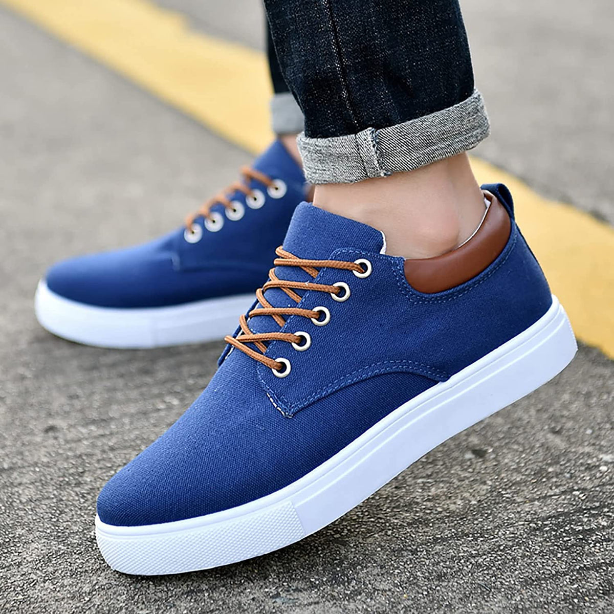 Canvas Sneakers for Men with Platform Sole – Casual Lace-Up Shoes for Work, Weekends & Everyday Wear