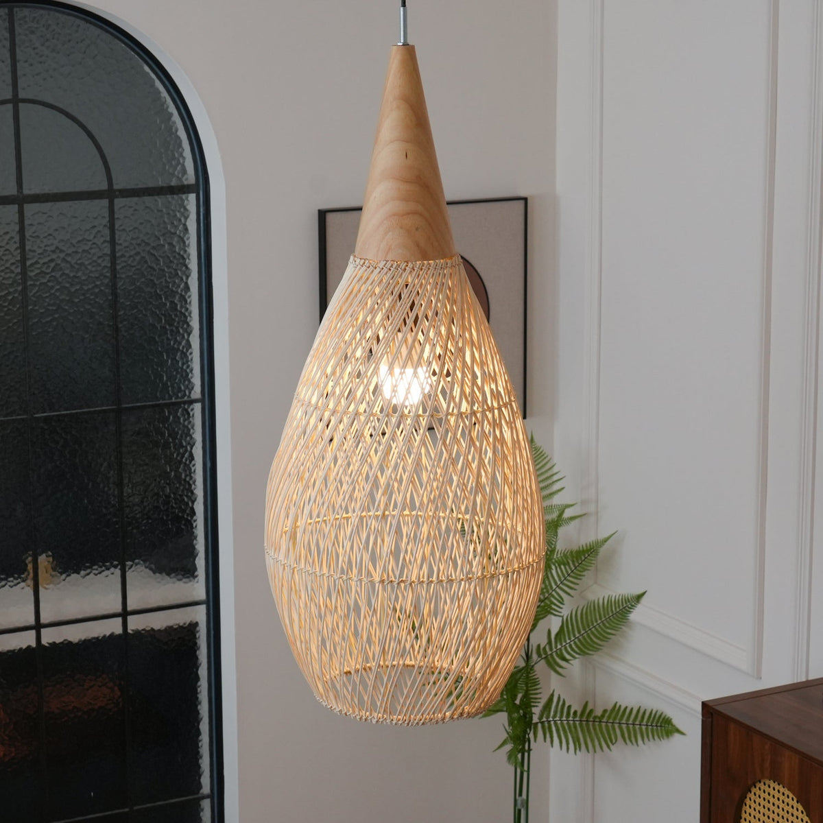 Handwoven Rattan Ceiling Light Fixture for Dining Room and Kitchen Island Over Table Adjustable Drop Natural Fiber Pendant Shade Wood Metal