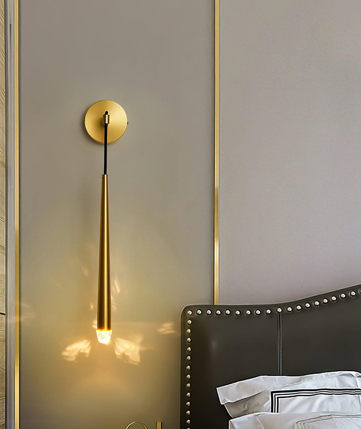Aplique de pared LED cónico de latón de 15 pulgadas, luz de lectura vertical, iluminación para pasillo, dormitorio, montaje de metal moderno y minimalista, acento decorativo