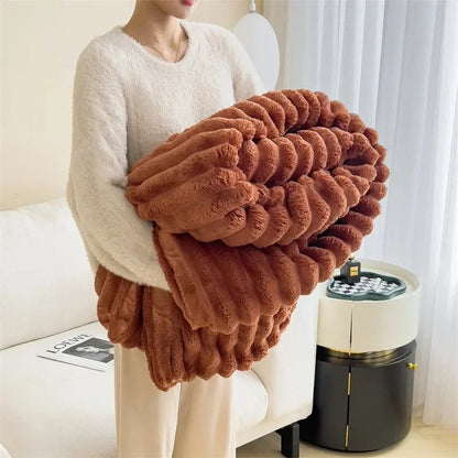 Striped Microfiber Throw Blanket Polyester Soft Lightweight All Season Couch Bed Cuddle Blanket for Living Room Bedroom Home Decor