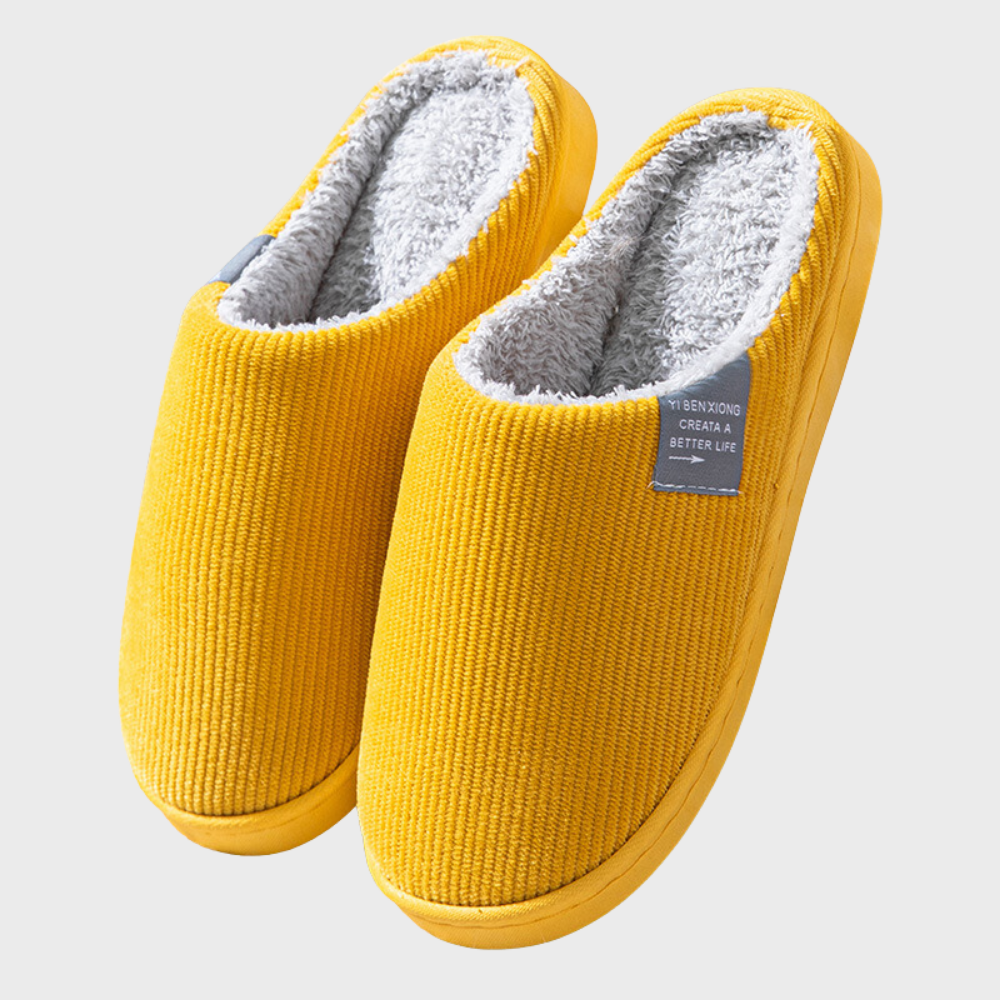 Cozy Fleece-Lined House Slippers for Women & Men – Cushioned Memory Foam Indoor Shoes with Non-Slip Soles for Winter